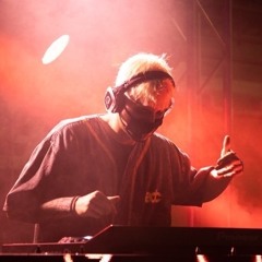 SUBFILTRONIK - PASSOUT (TOOZ MUSIC REMIX) (FREE DOWNLOAD)