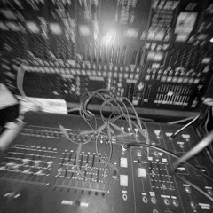 Seúl - Caskobi Remix