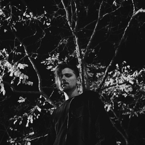 Stream britney_shawty Listen to horse head all song ("og, demo") 2004