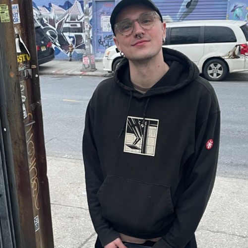 Woozy with Compliments (J:Kenzo In Focus) - 13 August 2025