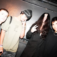 three strikes - terror jr (jme reis remix)