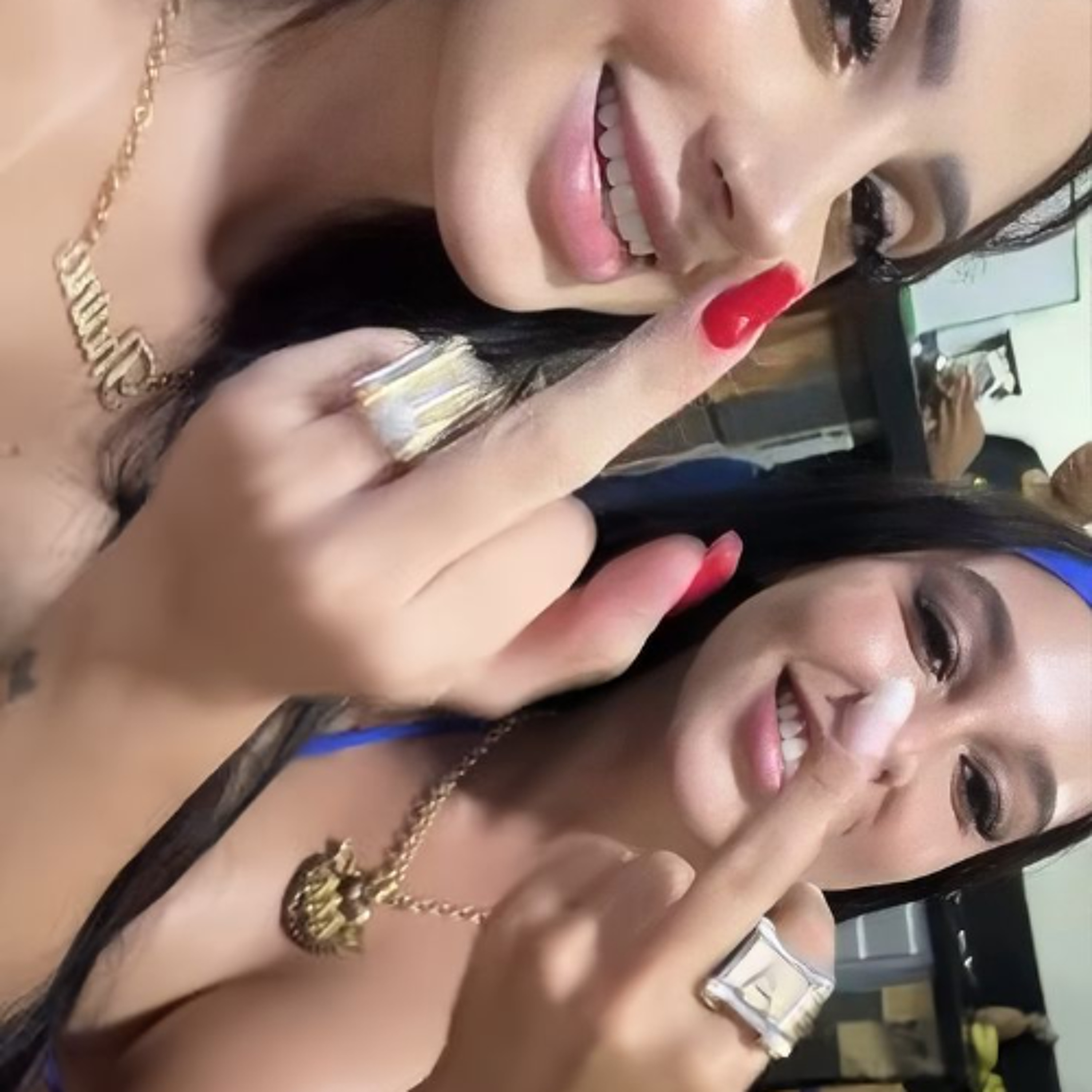 MC ROBA CENA - TA UM CHEIRO DE MINA QUERENDO PIROCA ( DJS PSICO DE CAXIAS E DN DE CAXIAS ) ARABIA episode artwork