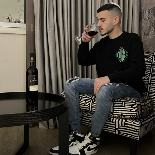 ‎⁨אייל גולן - בשעות השקטות (Prod. by Matan Dror)⁩