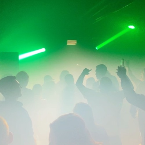 MaxdB @ Six Feet Under 20.11.2021