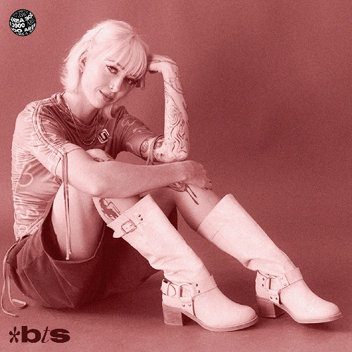 Between the Synths w. Hauswife - 21 November 2025