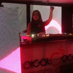 HASTA ABAJO - ISADJ