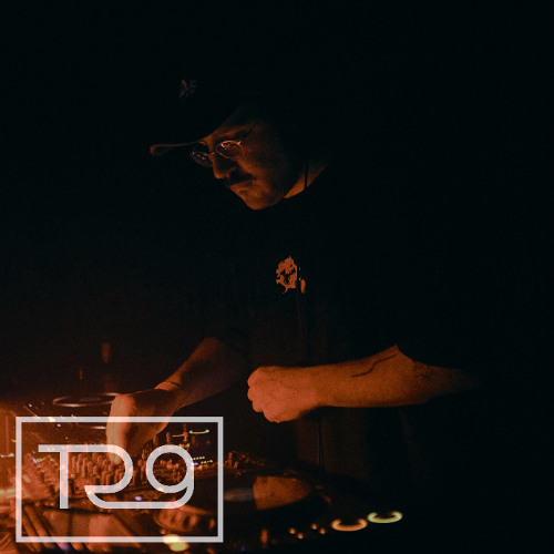 Tech-room 29 Podcast 52 [Guest Mix] - Cosmodan