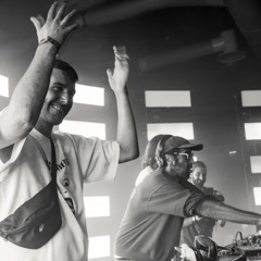 Billie's Digital Loving Arms