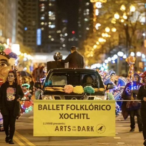 Stream The Arts Section Arts In The Dark Parade Celebrates Chicago's