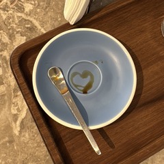 لا تبعد و الغلا بيني و بينك بيّن و مفضوح ❣️.