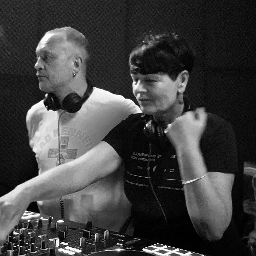 wonderful techno vibes
