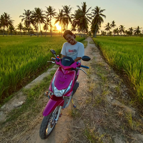 MENDUNG TANPO UDAN
