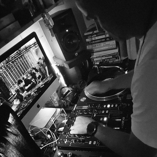 DTRN techno dj set 25aug2025 72min strictly vinyl