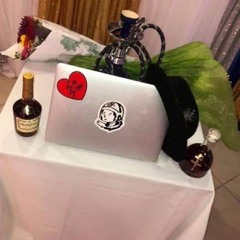 LIVE UP SWEATSUIT PAPI