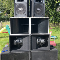 JROBO- Proppa Stompas and Rig Wompas