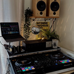 Beats n Love M1