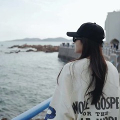 𝑩𝒆𝒄𝒐𝒎𝒆 𝒕𝒉𝒆 𝒍𝒊𝒈𝒉𝒕 - 𝑩𝒚𝒎𝒆