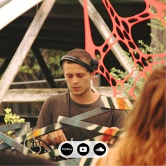 Norwin P. - Wondering [FREE DOWNLOAD]