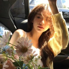 Molly - Thái Hoàng x Phillip Lee