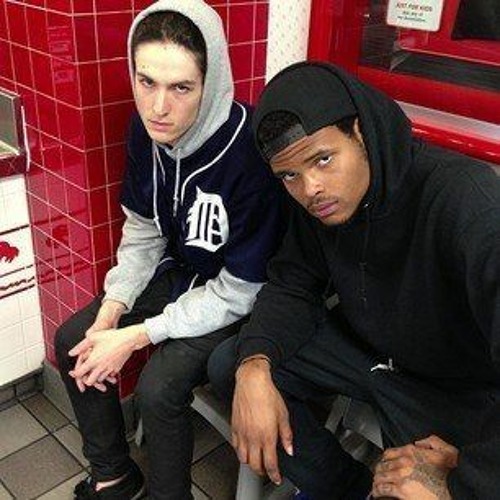 Bones & Xavier Wulf - Weather Man