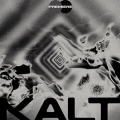 CV Premiere I Paula Koski - Left Foyer