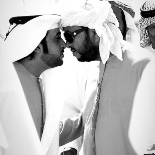 انا يابوي لك مشتاق