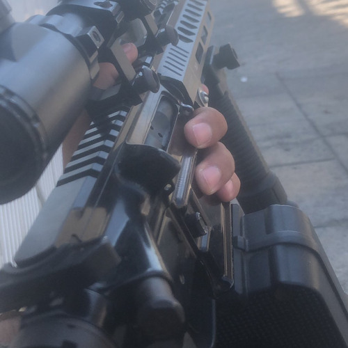 MC SYD - GESTÃO DO MANO TA DEMAIS (FOGUETEIRO, PRAZERES) [ PROD. SNOOP DOLLY e FERNANDINHO B20 ]