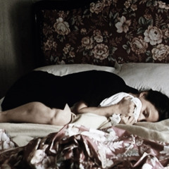 ويا دنيا كفاية خيانة شبعنا من التمثيل.