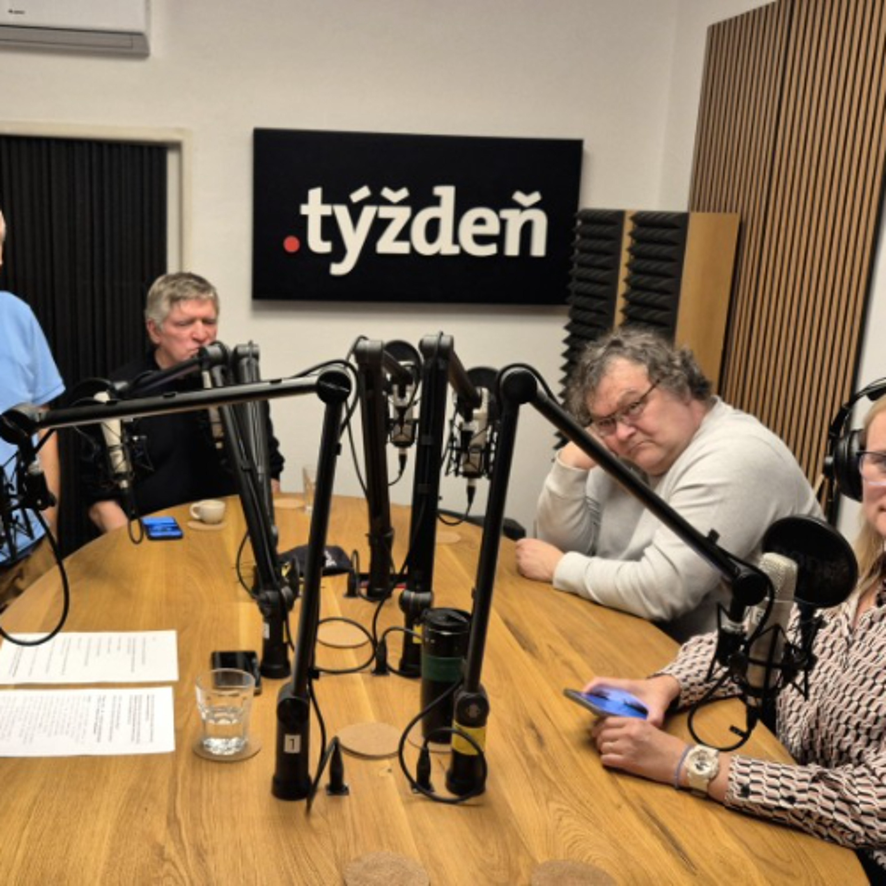 Týždeň s .týždňom: Ako sa líši Slovensko od Československa? Ako sa 17. november vráti s ešte väčšou silou?