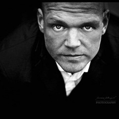 Herr Grötsch!!,  machen Sie den Lärm aus!!