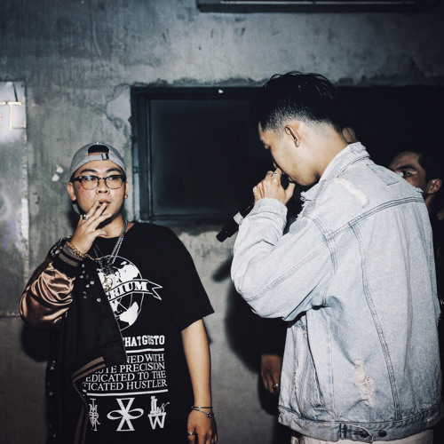 PRADA YOU - TRILL V & PRADA V (Prod. VITALS)