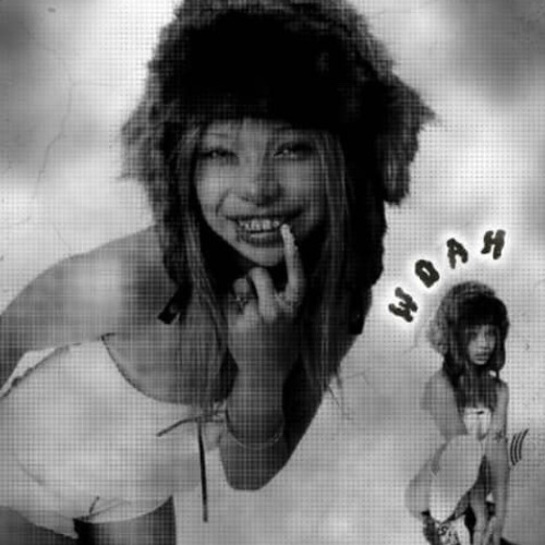 Woah (feat.cxshtee)