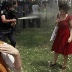 Gözaltınaalınyorum