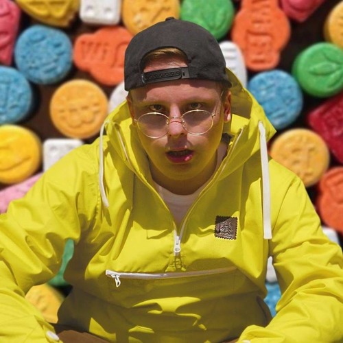 HERR KUCHEN & JINDO109 - TANTE EMMA