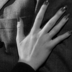 ‎⁨يابو قلبٍ اطهر من ثيابك إليا صليت!