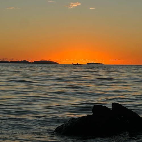 L O N E L Y. 🙇🏽