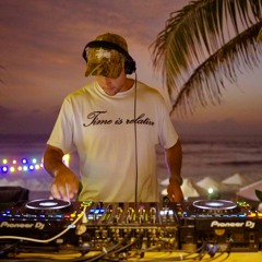 DAVE NUNES LIVESET @ THE LAWN BALI