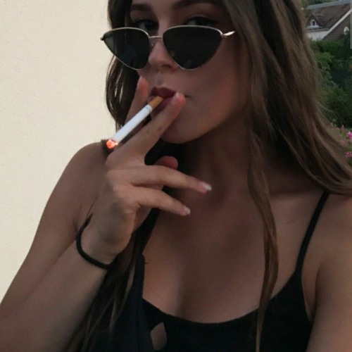 كليب في يوم فراقك ( كل اللي باعني وقال فارقني ) عصام صاصا الكروان - Essam Sasa Yom Foraiek (128 kbps