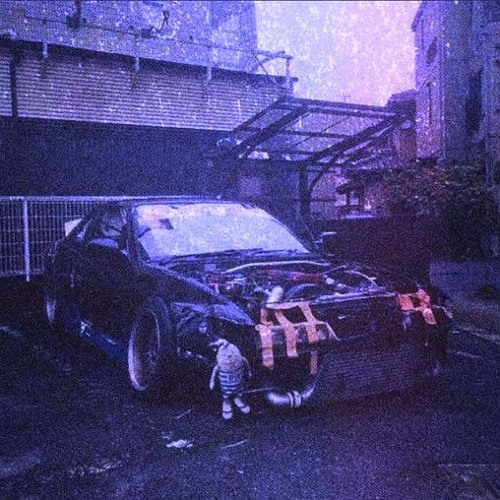 Crystal Castles - Leni (Speed Up)