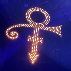 PRINCE PAISLEY PARK SET (August 1, 2022)