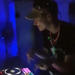 SHAKE YOUR BODY