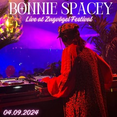 Bonnie Spacey @ Zugvögel Festival (DE) 04.08.2024