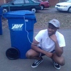 baggage named by trash can