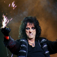Nomadic Music News( Alice Cooper/ Linkin Park)