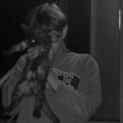 عايش عمري من دون احباب