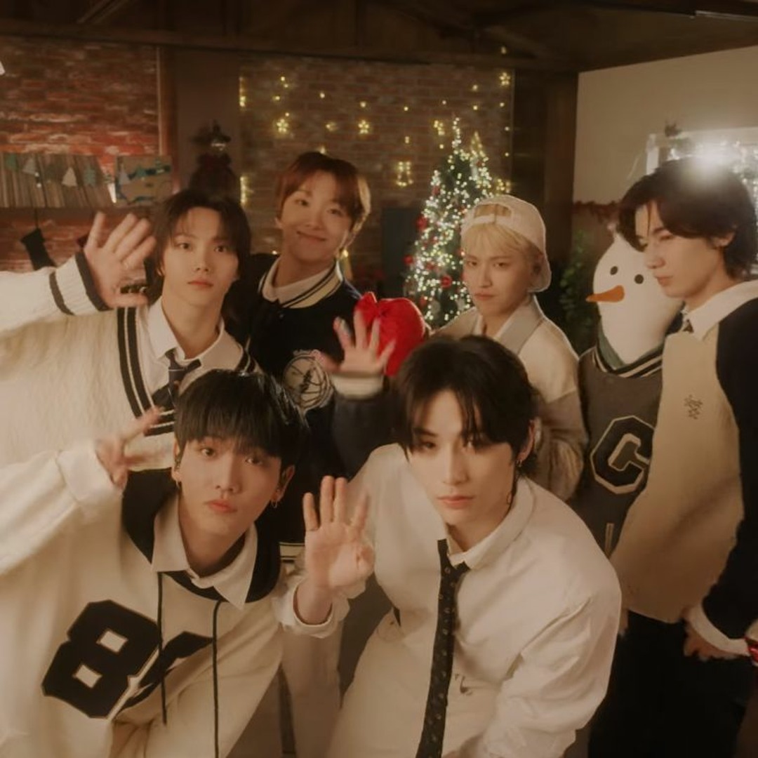 BOYNEXTDOOR SBSクリスマス 全員6枚セット BOYNEXTDOOR: For Christmas they invite you to their home – KSTATION TV