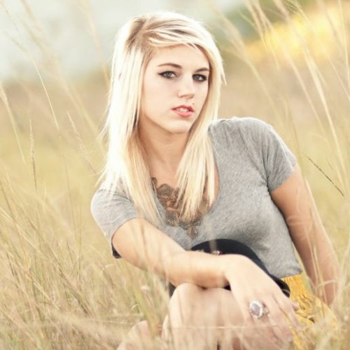 Aitor Blond studio background FREE DOWNLOAD