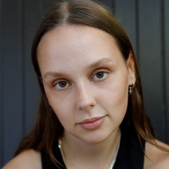Jade Psihogios on authenticity and 'being bad' in Sapphic culture