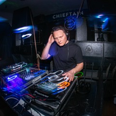 909 RIOT Guest Mixes and Podcasts