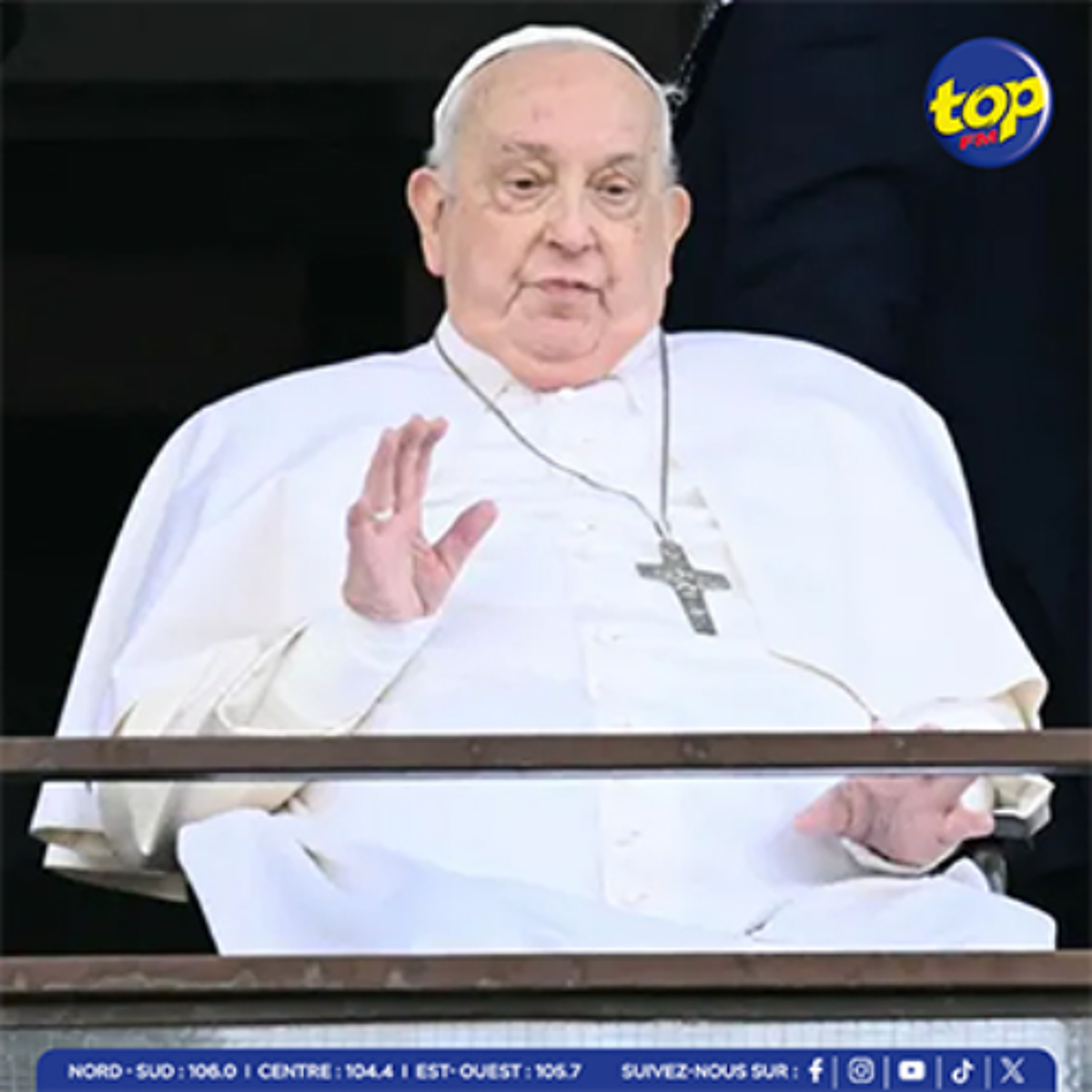 Après 38 jours d’hospitalisation : Première apparition du pape François qui remercie ses fidèles
